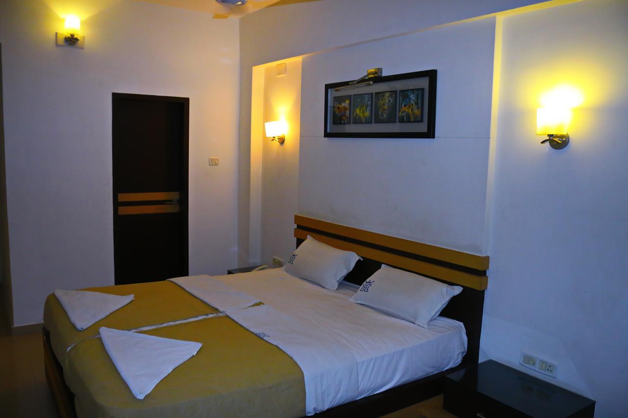 Hotel Sivaranjani Ероде Екстер'єр фото