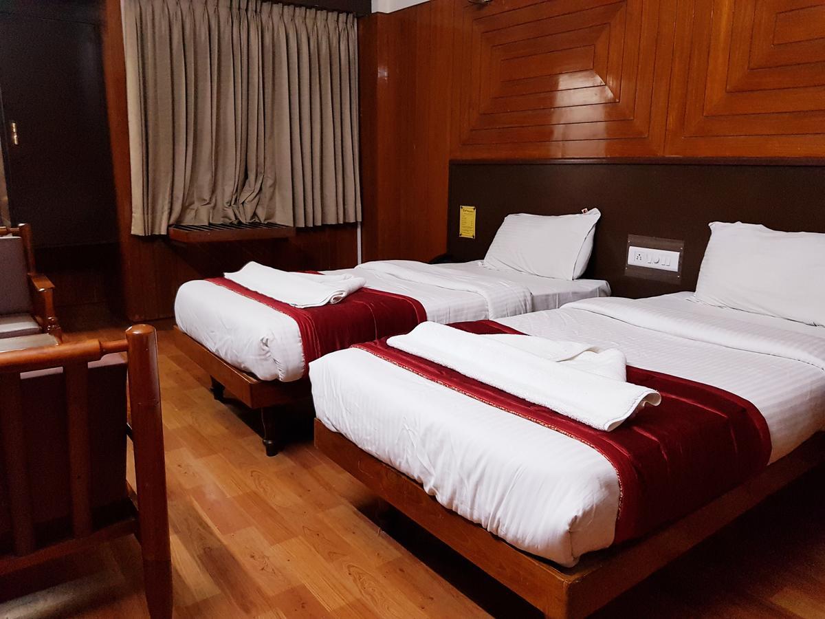 Hotel Sivaranjani Ероде Екстер'єр фото